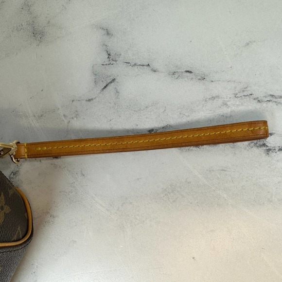 Louis Vuitton Monogram Ellipse mini Bag Monogram canvas LV Wristlet Clutch Rare - Picture 15 of 15